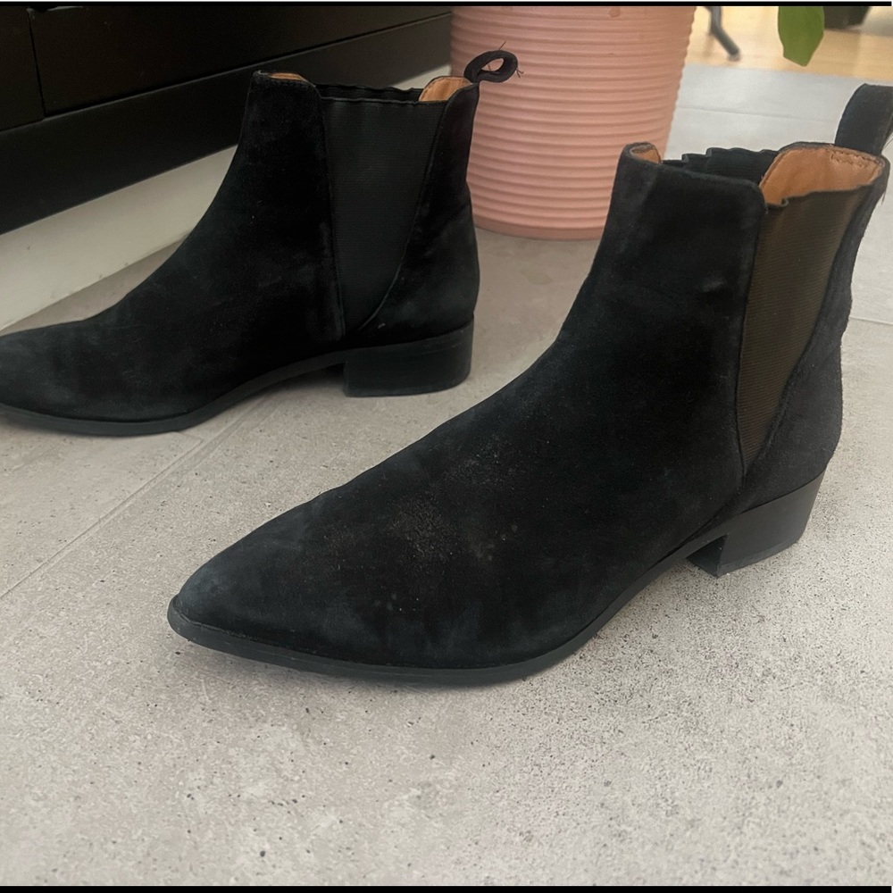 & Other Stories Black Suede Nubuck Leather Chelsea Gored Ankle Boots Mod 38